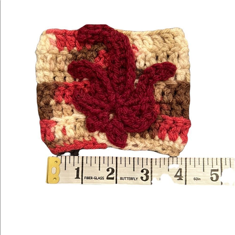 NWT hand crocheted Cup and can cozy! Discounted shipping!
